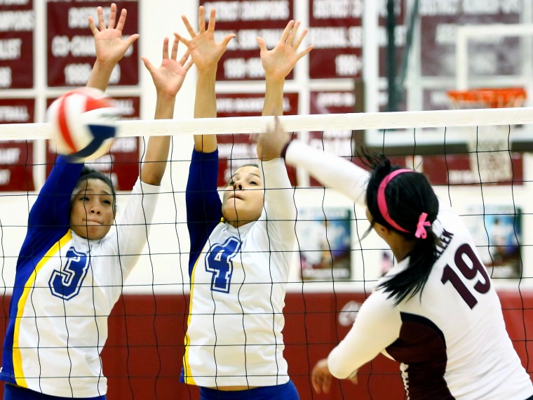 Cove Sweeps Killeen in 8-5A Contest